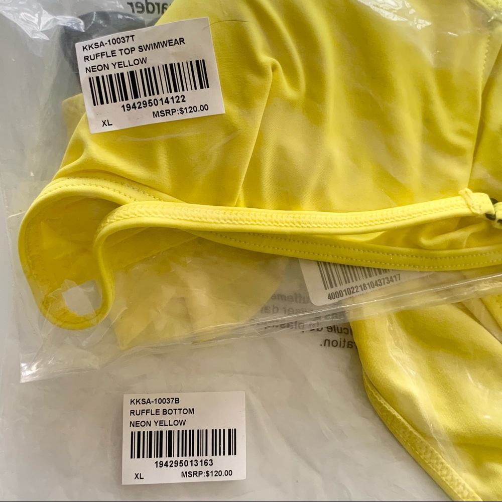 🌸New🌸 2pk Kendall + Kylie Swimwear Bikini Set Size M & XL NWT - Picture 9 of 10